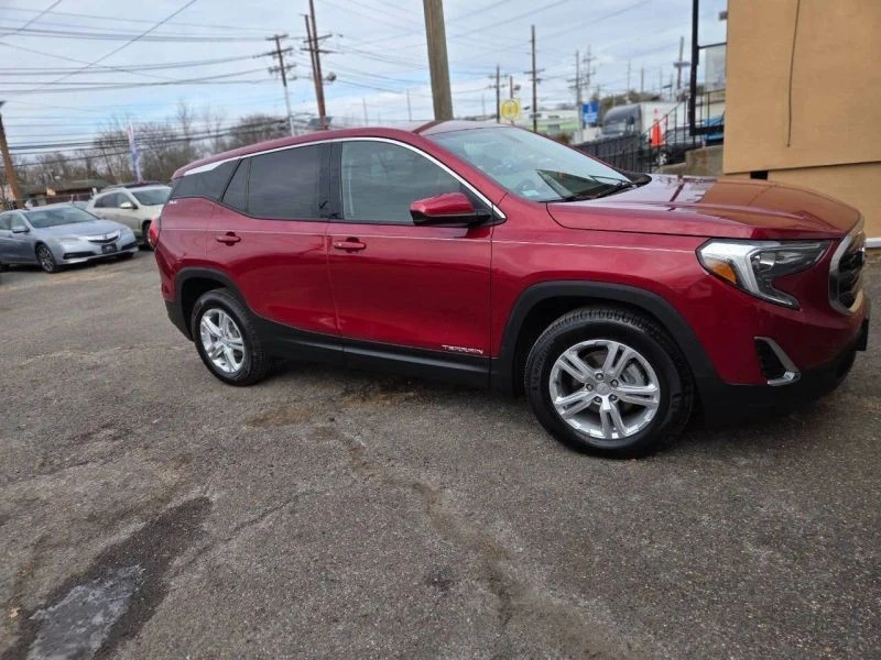 2019 GMC Terrain - Image 8 of 12