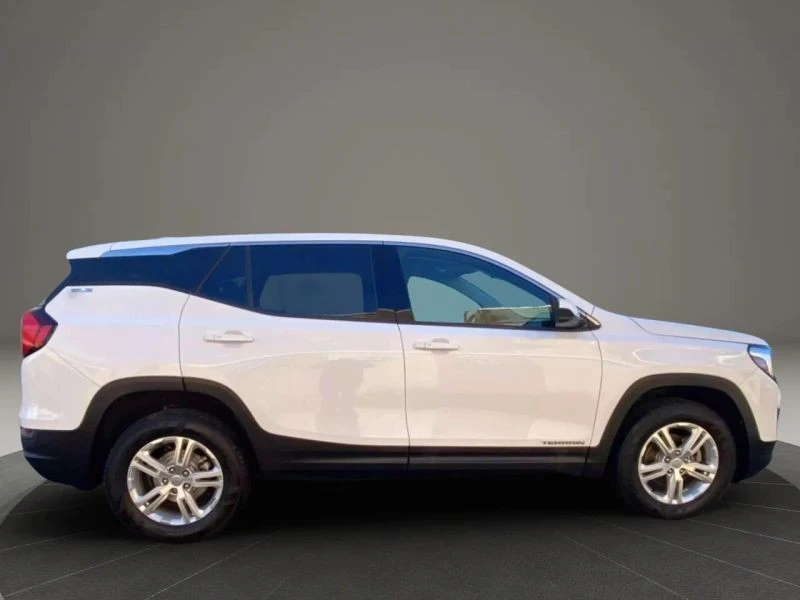 2019 GMC Terrain - Image 4 of 12