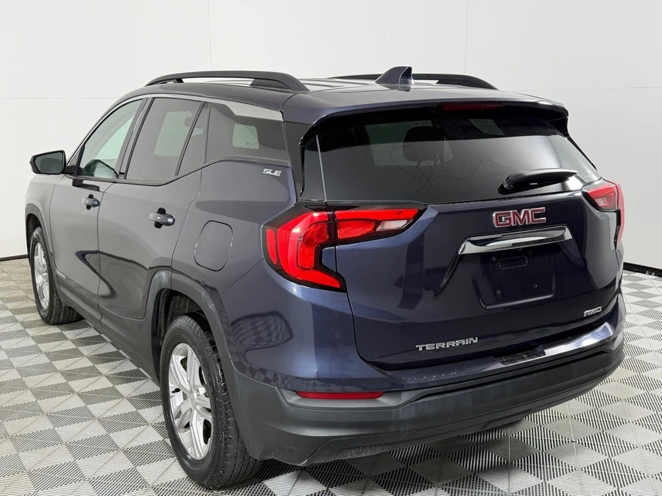2019 GMC Terrain - Image 7 of 21
