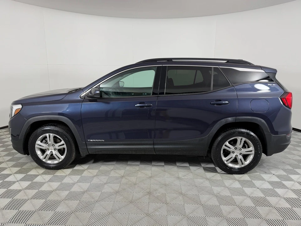 2019 GMC Terrain - Image 8 of 21