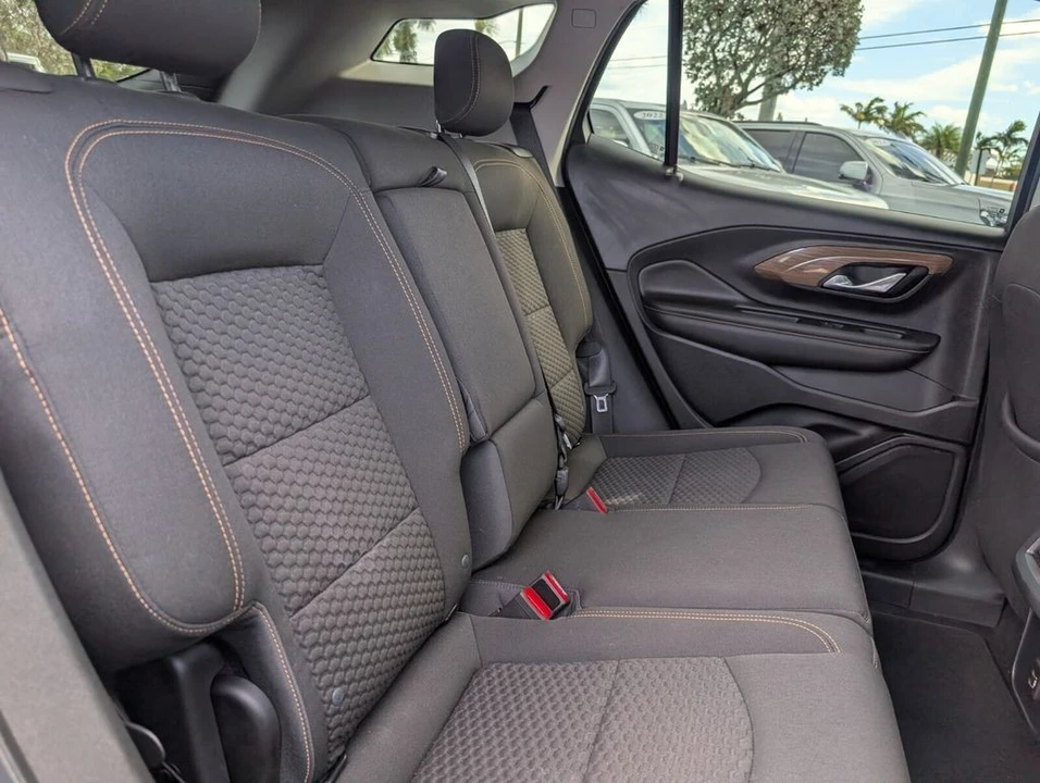 2019 GMC Terrain - Image 18 of 21