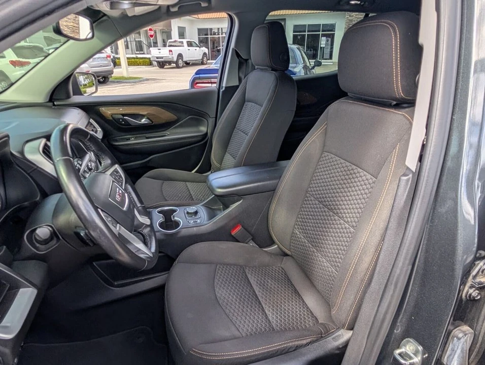 2019 GMC Terrain - Image 11 of 21