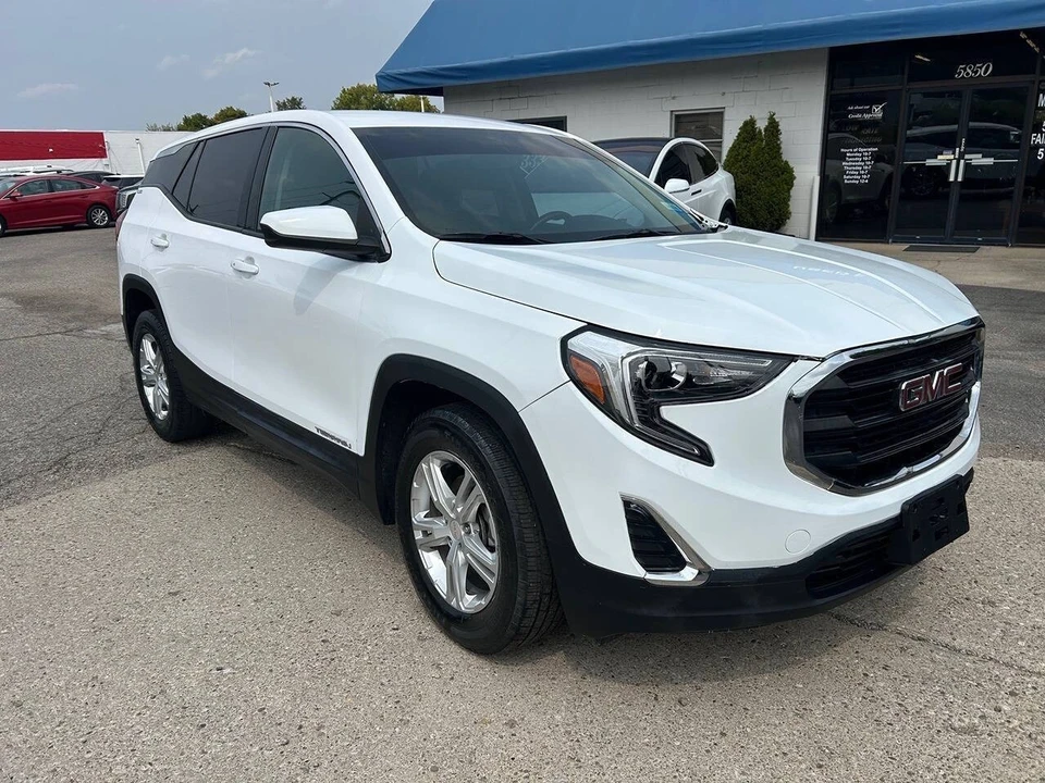 2019 GMC Terrain - Image 3 of 12