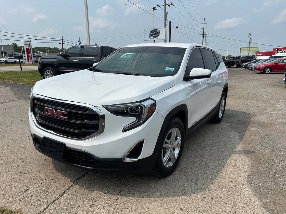 2019 GMC Terrain - Image 2 of 12