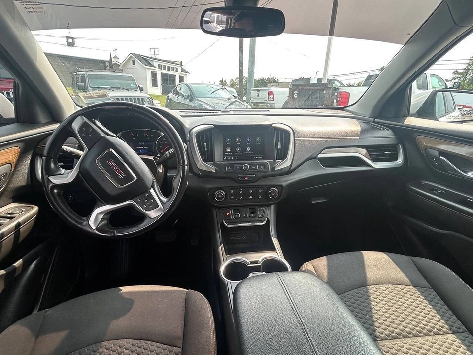 2019 GMC Terrain - Image 11 of 12