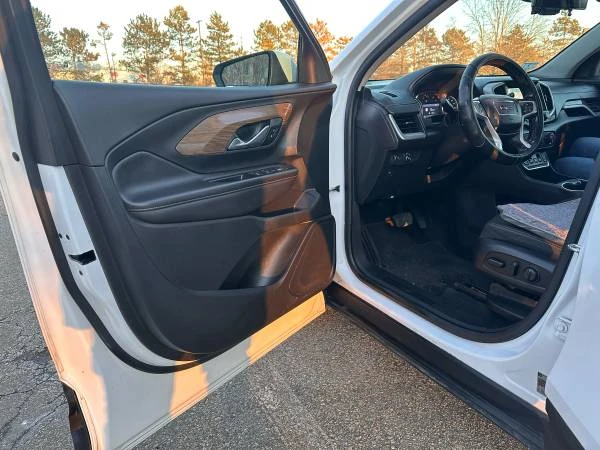 2019 GMC Terrain - Image 6 of 21