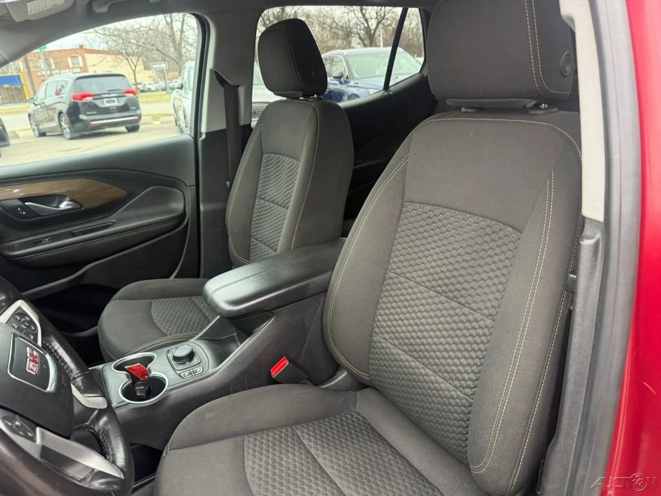2019 GMC Terrain - Image 11 of 12
