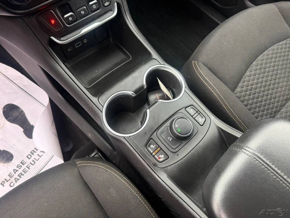 2019 GMC Terrain - Image 16 of 21