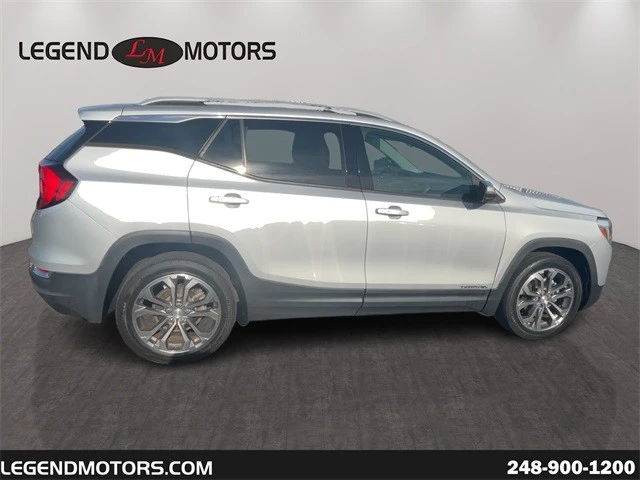 2019 GMC Terrain - Image 8 of 12