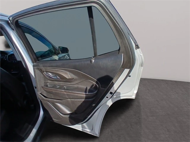 2019 GMC Terrain - Image 18 of 21