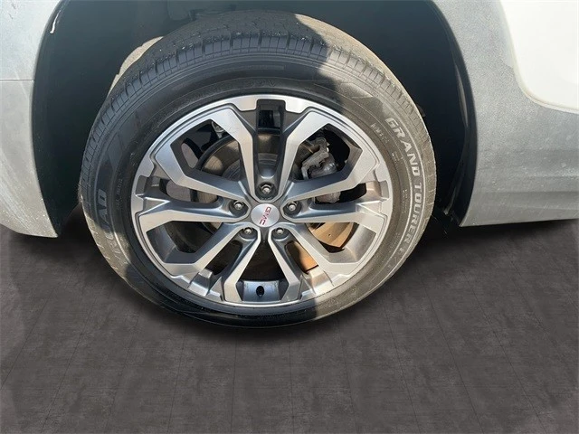 2019 GMC Terrain - Image 9 of 12