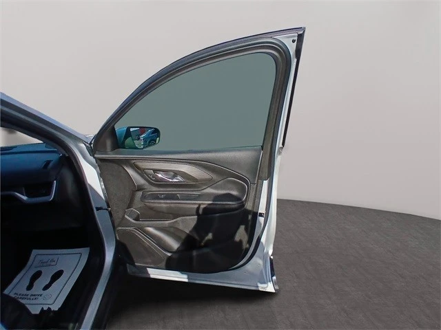 2019 GMC Terrain - Image 16 of 21
