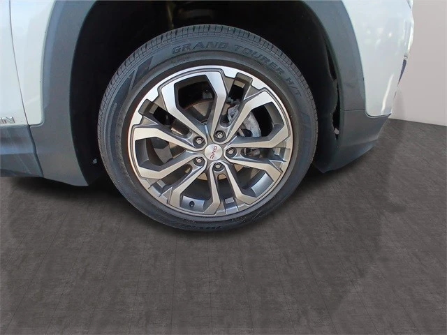 2019 GMC Terrain - Image 10 of 21