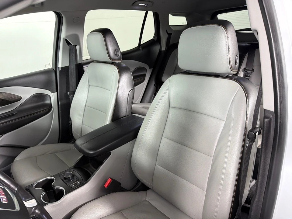 2019 GMC Terrain - Image 11 of 21