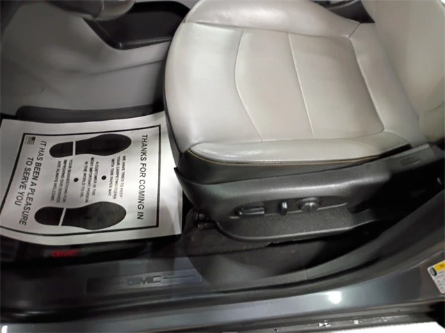 2019 GMC Terrain - Image 12 of 12
