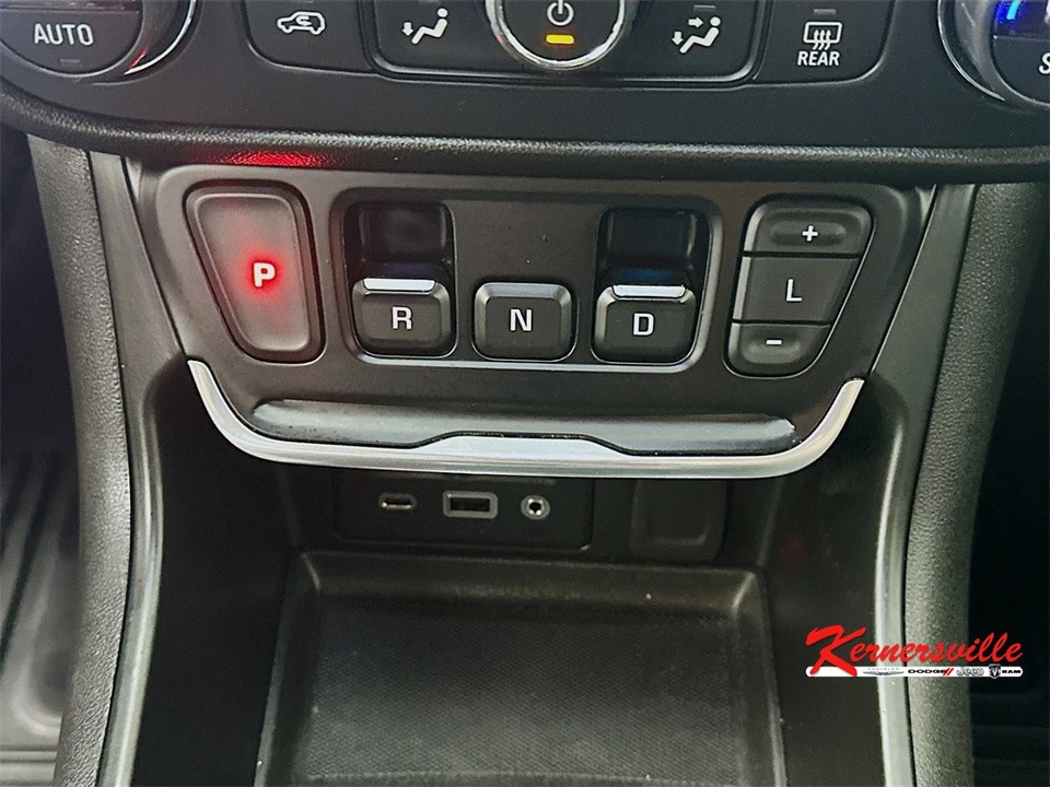 2019 GMC Terrain - Image 16 of 21