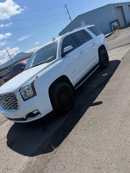 2019 GMC Yukon 4th Gen - Image 3 of 10