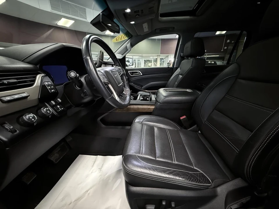 2019 GMC Yukon 4th Gen - Image 14 of 21