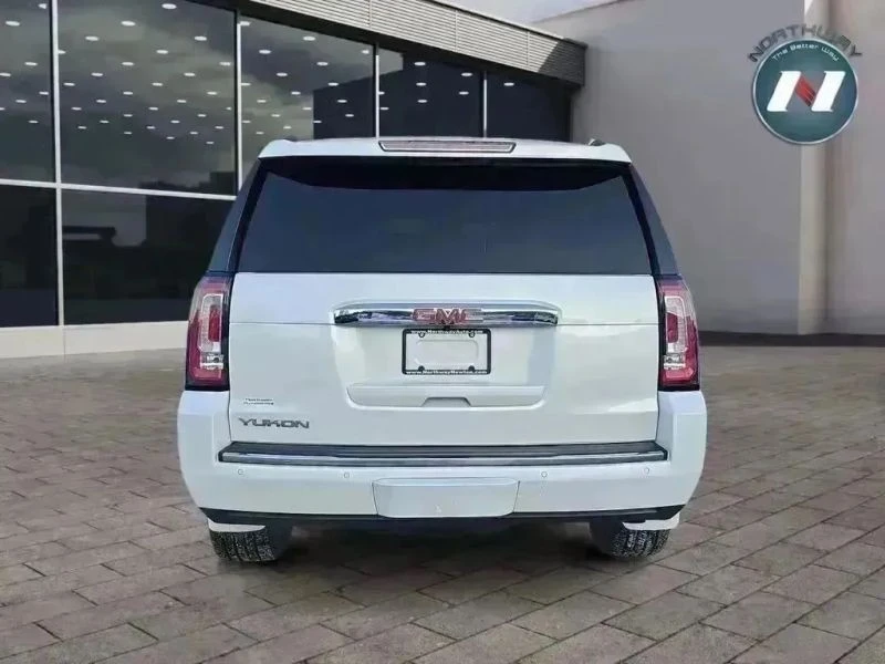 2019 GMC Yukon 5th Gen - Image 4 of 12