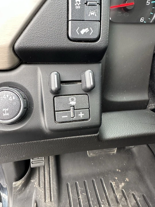 2019 GMC Yukon 4th Gen - Image 10 of 12