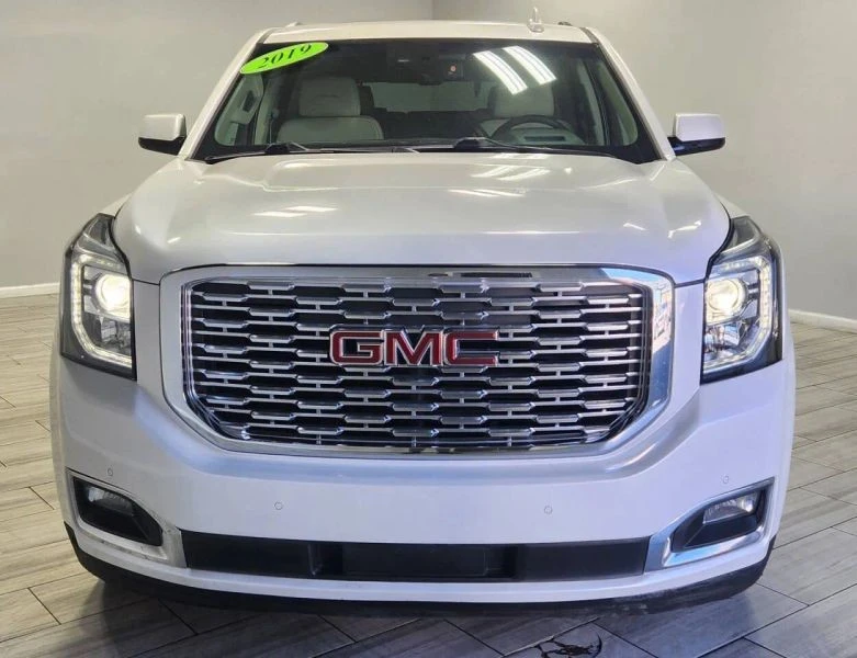 2019 GMC Yukon 4th Gen - Image 8 of 12