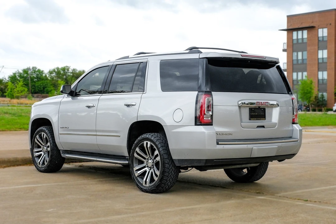 2019 GMC Yukon 4th Gen - Image 14 of 21