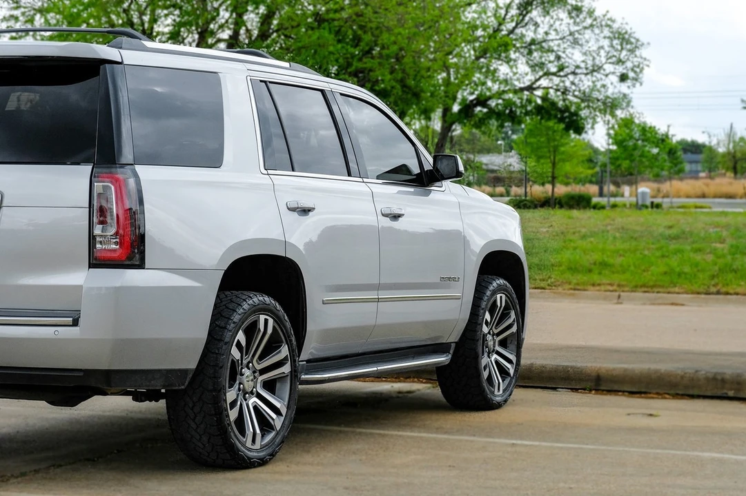 2019 GMC Yukon 4th Gen - Image 12 of 21