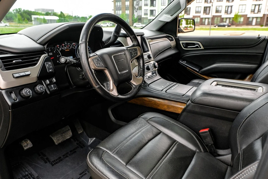 2019 GMC Yukon 4th Gen - Image 18 of 21