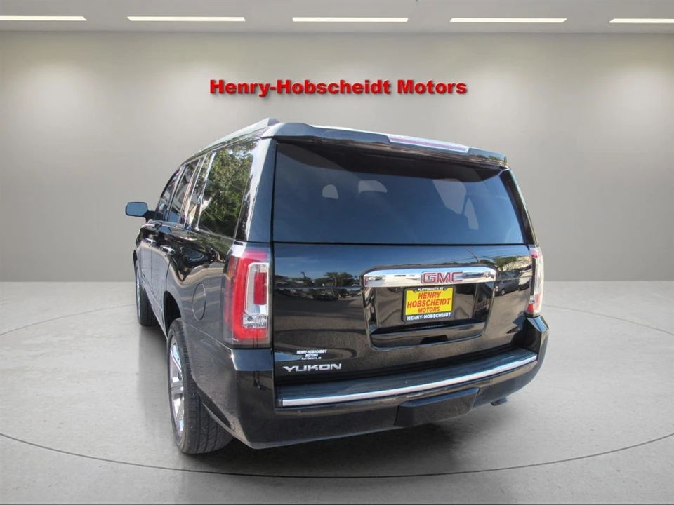 2019 GMC Yukon 4th Gen - Image 11 of 12