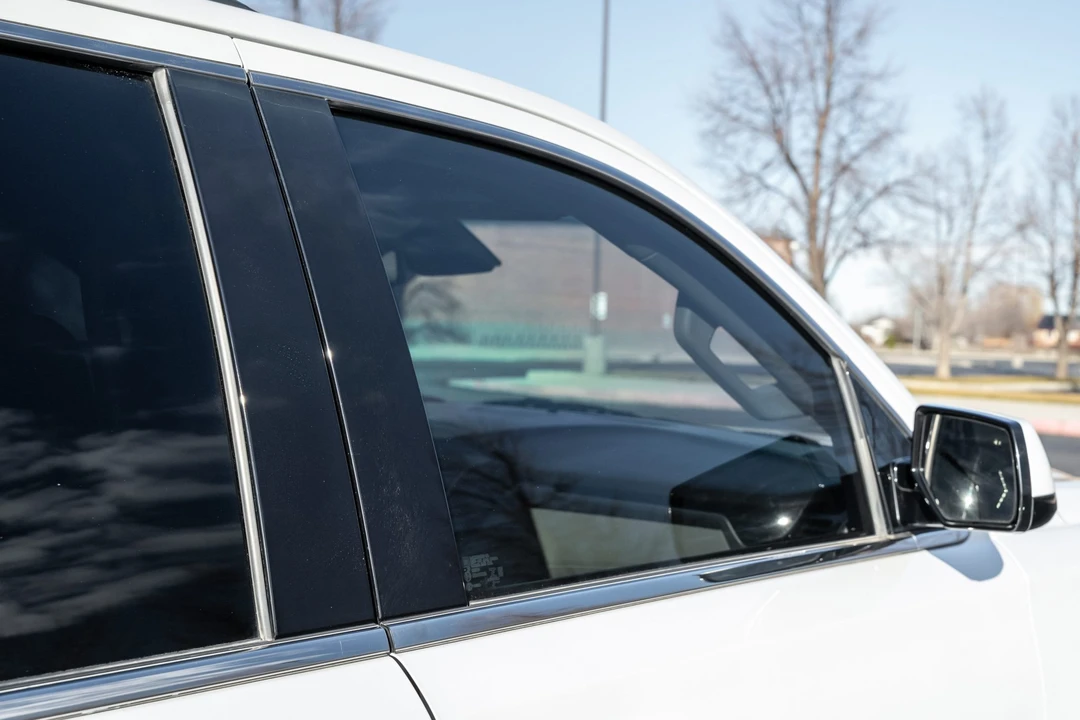 2019 GMC Yukon 4th Gen - Image 27 of 31