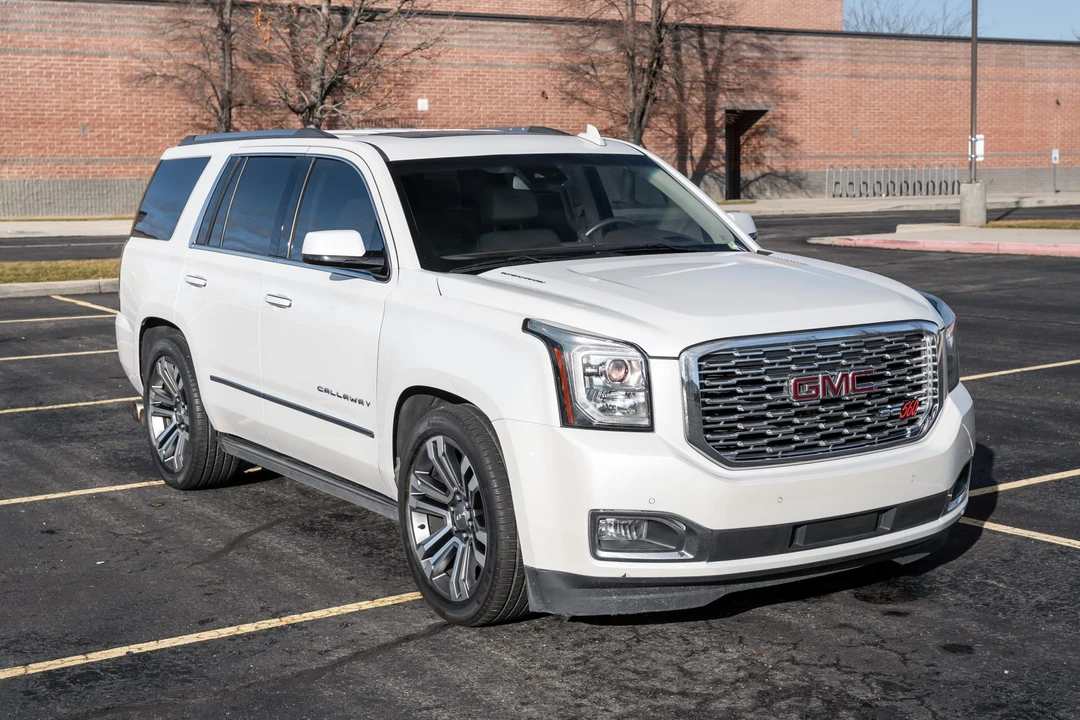 2019 GMC Yukon 4th Gen - Image 8 of 31