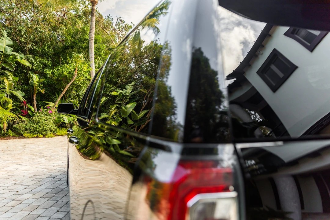2019 GMC Yukon 4th Gen - Image 20 of 31