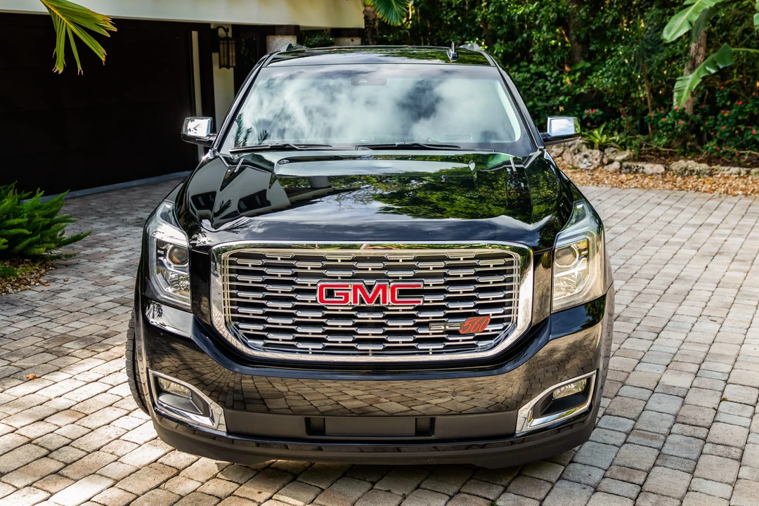 2019 GMC Yukon 4th Gen - Image 10 of 31