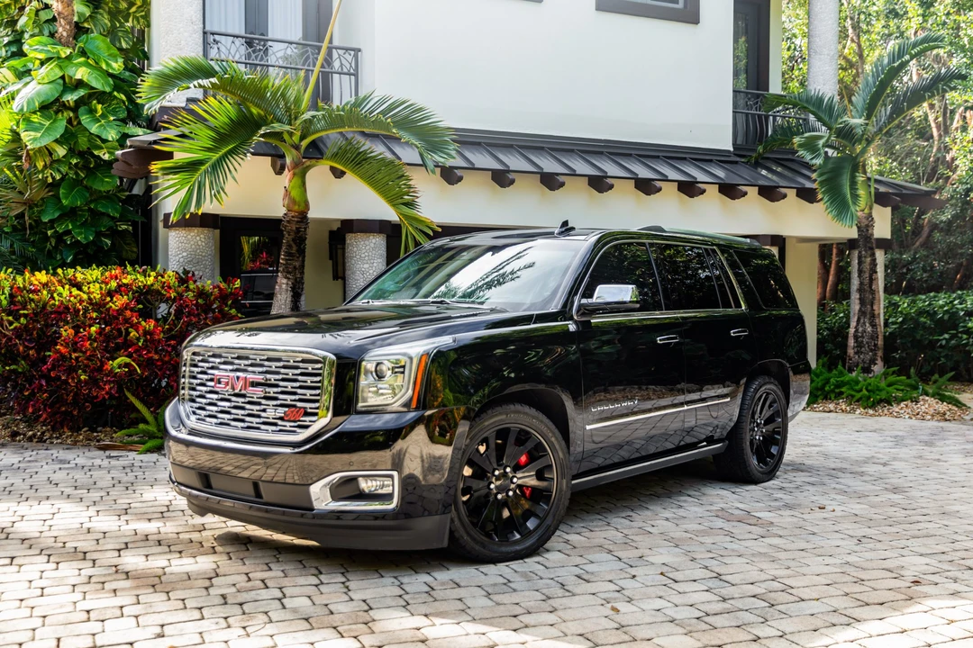 2019 GMC Yukon 4th Gen - Image 3 of 31