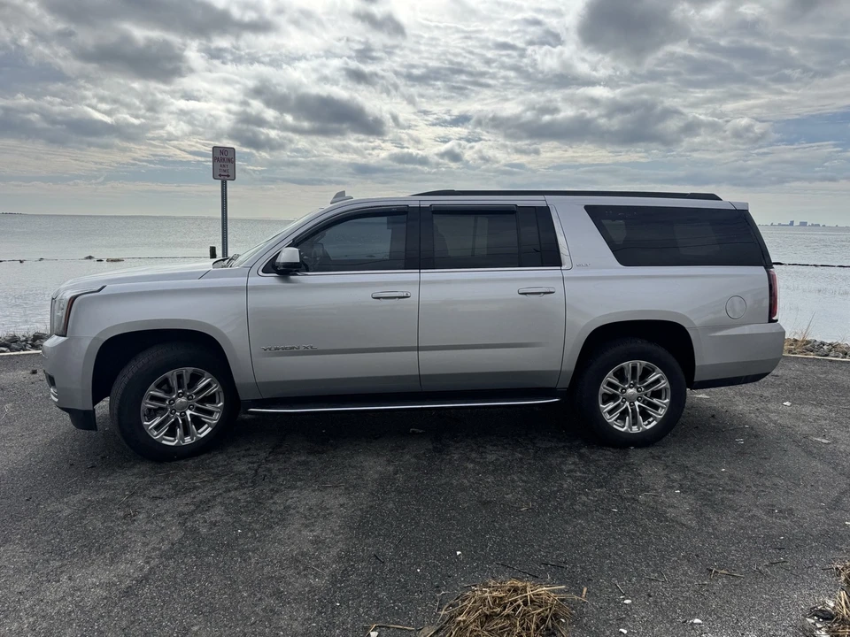 2019 GMC Yukon 4th Gen - Image 2 of 18