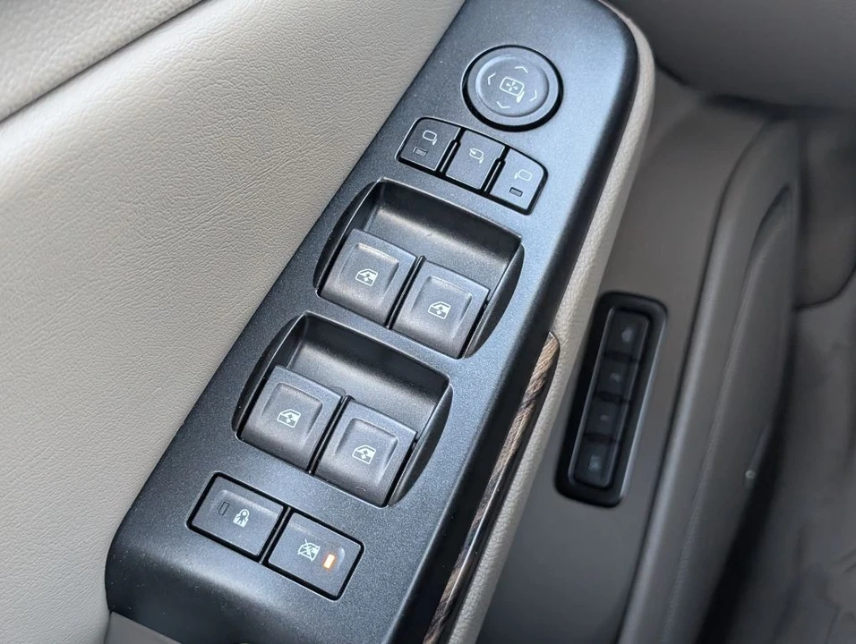 2019 GMC Yukon 4th Gen - Image 12 of 21