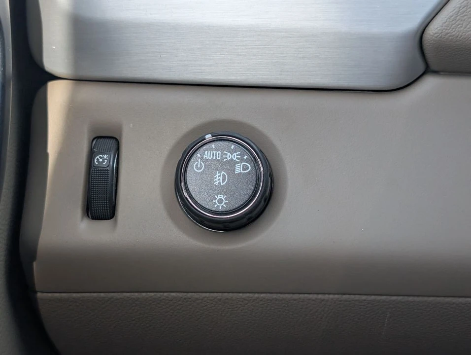 2019 GMC Yukon 4th Gen - Image 13 of 21