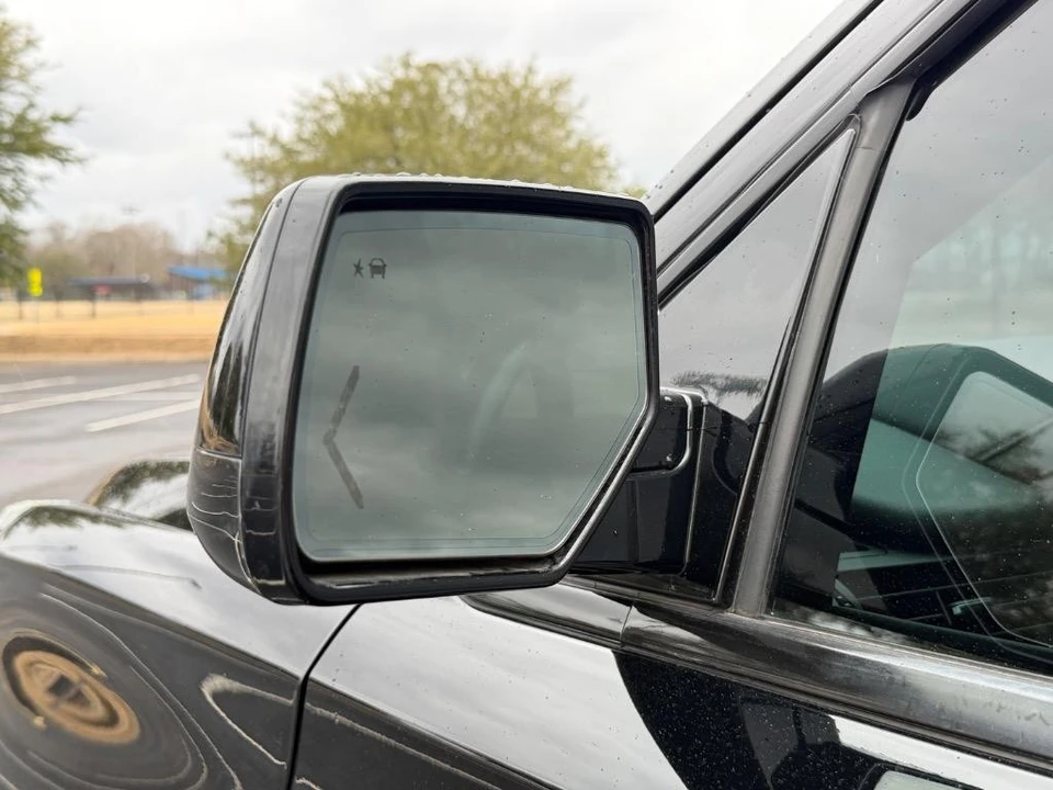 2019 GMC Yukon 4th Gen - Image 5 of 21