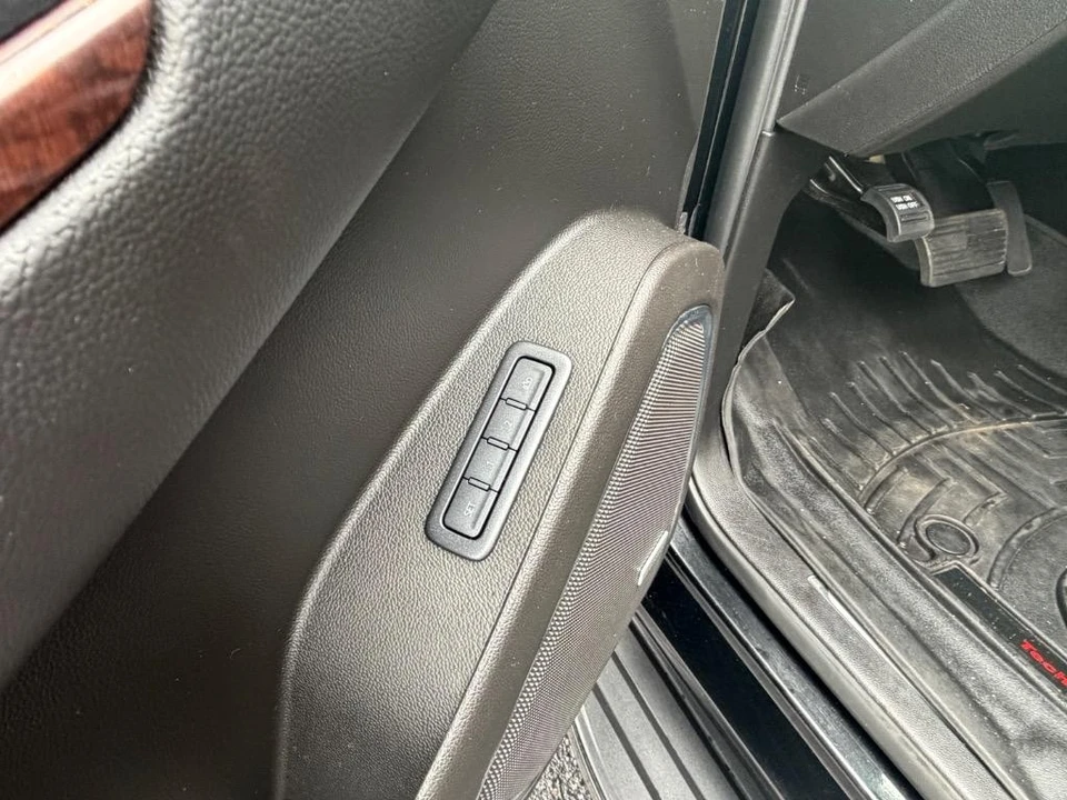 2019 GMC Yukon 4th Gen - Image 7 of 21