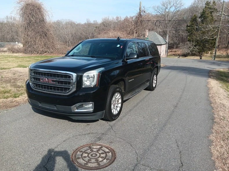 2019 GMC Yukon 4th Gen - Image 3 of 10