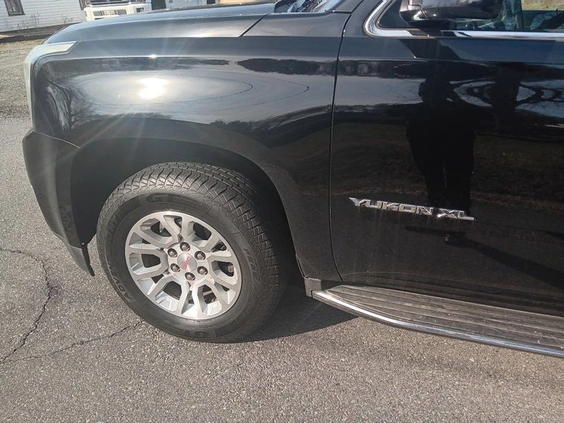 2019 GMC Yukon 4th Gen - Image 5 of 10