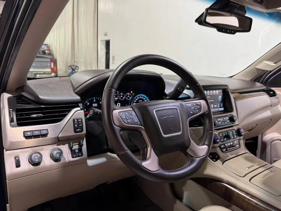 2019 GMC Yukon 4th Gen - Image 10 of 21