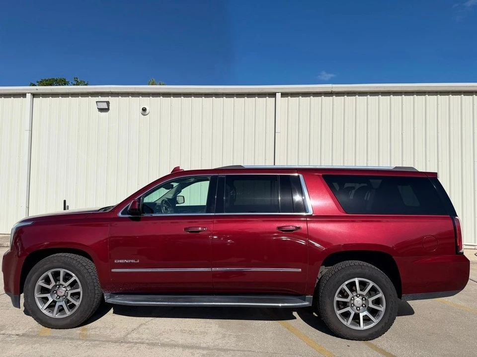 2019 GMC Yukon 4th Gen - Image 2 of 21