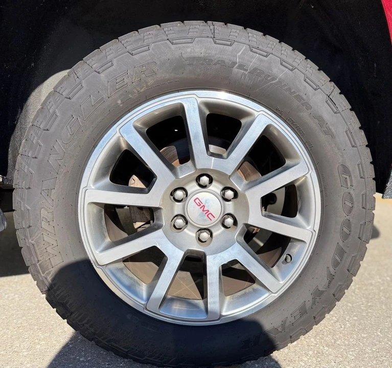 2019 GMC Yukon 4th Gen - Image 10 of 21