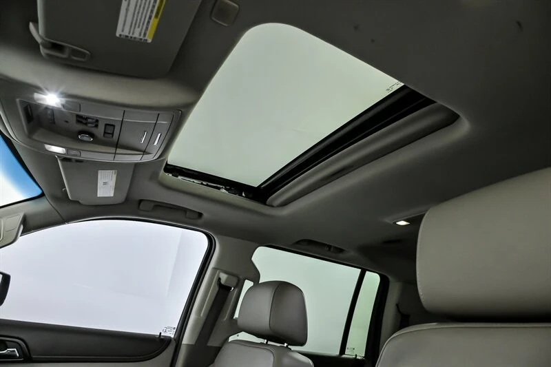 2019 GMC Yukon 4th Gen - Image 20 of 21