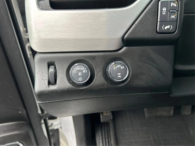 2019 GMC Yukon 4th Gen - Image 18 of 21
