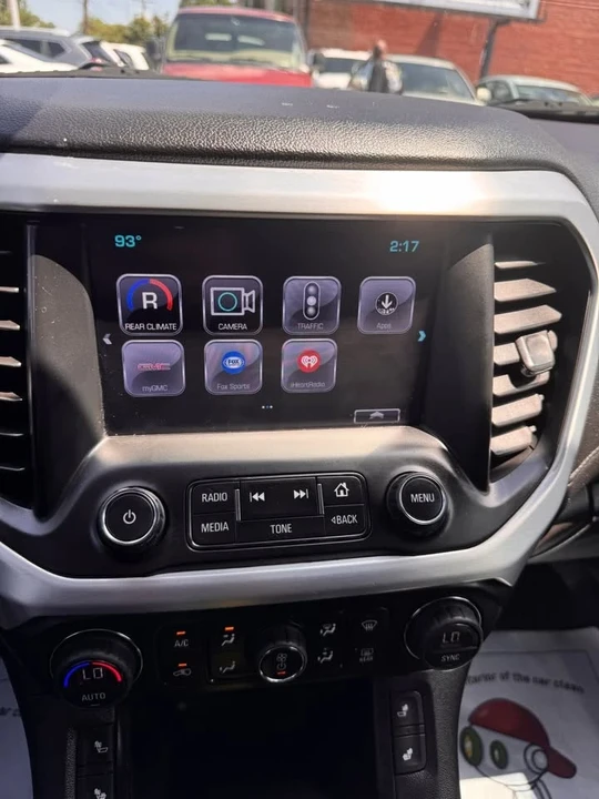 2019 GMC Acadia - Image 15 of 19