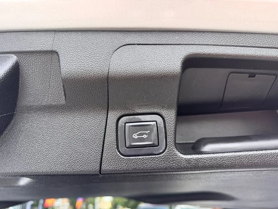 2019 GMC Acadia - Image 8 of 19