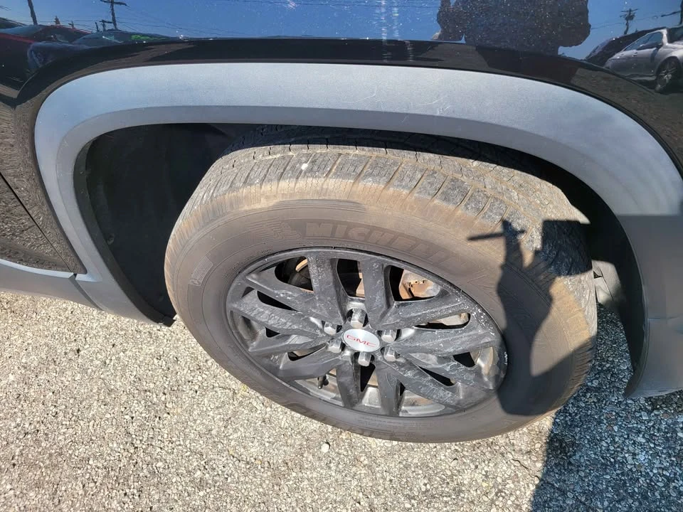 2019 GMC Acadia - Image 4 of 15