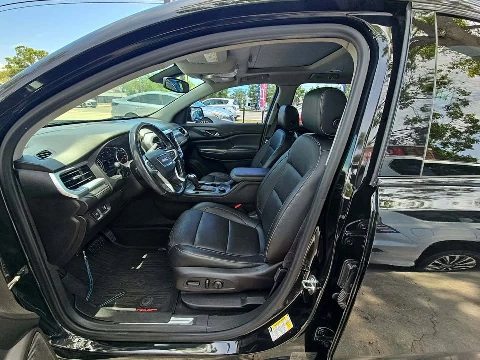 2019 GMC Acadia - Image 3 of 10